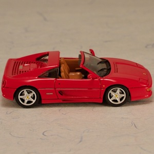 コーギー（Corgi） 007 フェラーリ 355 FERRARI 355 JAMES BOND 1/43