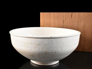 【雲】某有名資産家買取品 李朝 白磁 粉引茶碗 直径28cm 箱付 古美術品(旧家蔵出)Y1893 DTf2w3