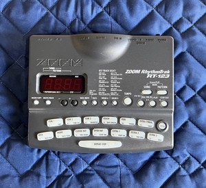 ZOOM ズーム RT-123 リズムマシン