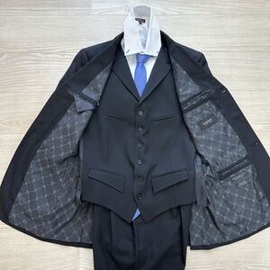 【希少!! 3ピース】 BURBERRY バーバリー ブラックレーベル スーツ セットアップ 【圧巻スリーピース】 38R（M~L程度） 黒 ブラック 最高級