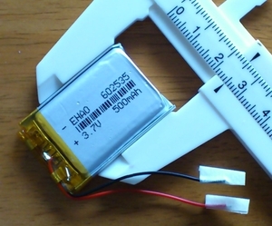 リポ　バッテリー 3.7V　500mAh　602535（5.5 x 25 x 38mm）