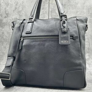 極美品●TUMI トゥミ メンズ ビジネス トートバッグ ビーコンヒル フィリップス 2way ショルダー ナッパレザー 革 ブラック 黒 PC A4収納可