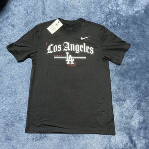 新品未使用 ナイキ ロサンゼルス ドジャース Tシャツ メンズUSサイズM NIKE DRI-FIT Dodgers MLB公認 ブラック