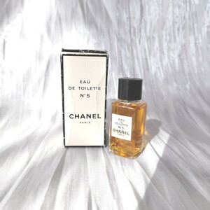 CHANEL シャネル オードトワレ No5 19ml オードゥ トワレット 箱付き 女性用 香水 フレグランス レディース シャネルの5番 送料無料