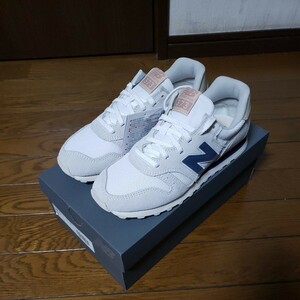 [未使用]ニューバランス new balance レディーススニーカー 24cm 定価9,240円