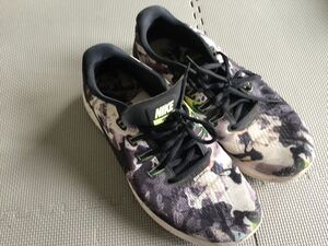 スニーカー シューズ NIKE FREE RN RUNNING FREE RN SOLSTICE ナイキ フリー ラン ソルスティス 883294-001 ランニングシューズ