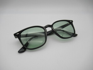 Ray・Ban　60　レイバン　サングラス　ORB4258F　601/2　52□20-150