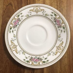 英国王室御用達 ROYAL DOULTON ALTON ロイヤルドルトン　アルトン　15.5cm ソーサー 送料無料