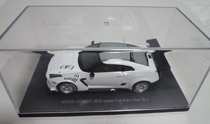 エブロ １／４３ ２０１０年 ニッサン ＧＴ－Ｒ ＧＴ１　＃２　ホワイト