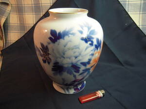 深川製磁　花瓶　 金縁　金彩　２４ｃｍ