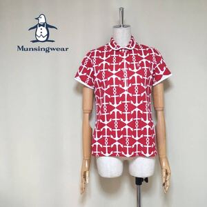 【美品】Munsingwear マンシングウェア イカリ柄 丸襟 半袖 ポロシャツ Mサイズ レッド系 レディース ゴルフウェア 総柄 ロゴ刺繍