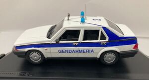 ProgettoK 1/43 AlfaRomeo 75 Gendalmeria di San Marino サンマリノ憲兵隊　アルファロメオ