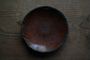 使い込まれたペンシルベニアの小振りなレッドウェア パイ皿 / 19世紀・アメリカ / アンティーク 古道具 アーリーアメリカン B