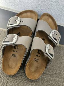 送料込み　BIRKENSTOCK　Arizona　Big　Buckle　Dove　Gray　1022154　アリゾナ　ビッグバックル　37