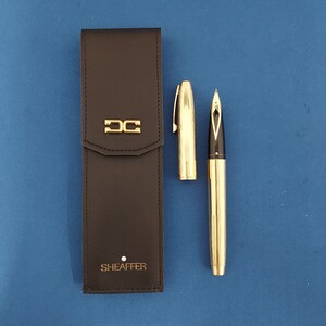 ★SHEAFFER/シェーファー AUST. 12K GF メッキ 万年筆 ペン先14K/14金 皮 革製ペンケース付 筆記用具 高級文具★