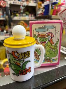 AVON Gaylord gator シャンプーマグ