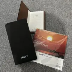 ANA SFC2025年卓上カレンダー と手帳