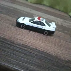 トミカ パトカー ミニカー