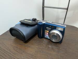 Nikon ニコン COOLPIX E5200 コンパクトデジタルカメラ