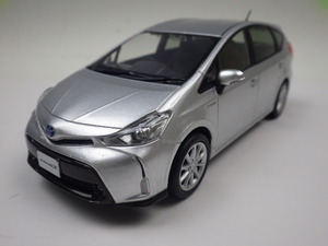 207【S.R】非売・展示品 1/30 トヨタ プリウスα PRIUS α 後期 カラーサンプル シルバー 箱無し 香川発