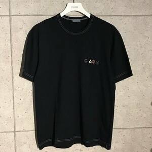 ONtheCORNER ITEM No.1334/COMMEdesGARCONS HOMME コムデギャルソンオム バッヂ ロゴデザイン カットソー Tシャツ AD2003 PLUS プリュス