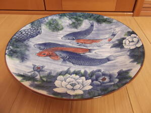 陶器 大皿　鯉　　 飾り皿　陶芸 レトロ 和食器 絵皿 　(時代 産地 作者不明 )　骨董品・アンティーク 