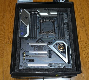 ASRock X299 Taichi CLX (Intel LGA2066 Core-X Cascade Lake-X)