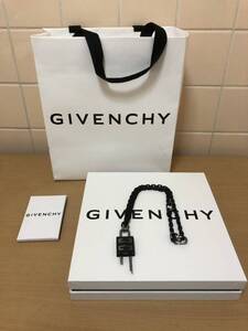 GIVENCHY ジバンシィ LOCK NECKLACE S ロック ネックレス BN008XF045-001 ブラック　FK