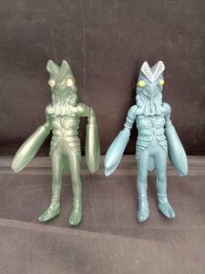 ウルトラマン　怪獣　バルタン星　通常　クリア　フィギュア　ソフビ　２点セット