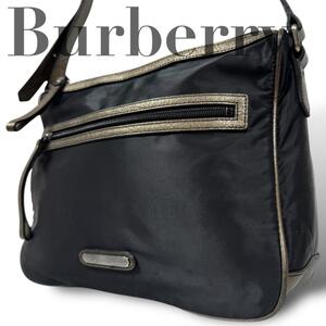 バーバリー　BURBERRY　ショルダーバッグ　ナイロン　レザー　ノバチェック　斜め掛け　良品