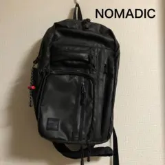 NOMADIC ボディーバック　リュック　黒　軽量タイプ