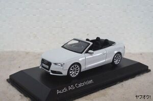 アウディ A5 カブリオレ 1/43 ミニカー 白 AUDI