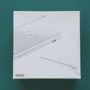 E28【中古・美品】ニンテンドーDS Lite Crystal White