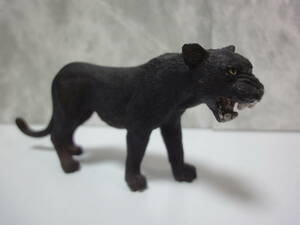 シュライヒ　　クロヒョウ　Schleich　　廃盤品