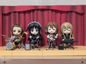 ★ねんどろいど 「けいおん！ ライブステージセット4人まとめて」 平沢唯 秋山澪 田井中律 琴吹紬 フィギュア