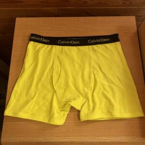 新品未使用 イギリス購入 Calvin Klein カルバンクライン ボクサーパンツ トランクス ボーイズ キッズ / メンズ レディース ユニセックス