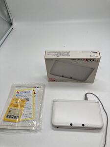 △ Nintendo 3DS LL ホワイト SPR-001 箱付き　初期化済み　動作品