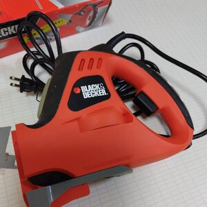 電動式ノコギリジグソー　GEL MAX BLACK＆DECKER (中古) 電動工具 コード式