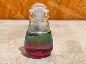 エスティーローダー？　　ビヨンド　パラダイス　4ml ミニ