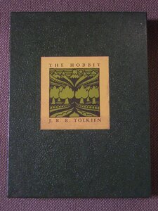 The Hobbit 著/ J.R.R. Tolkien ハードカバー　英語版 Houghton Mifflin Company