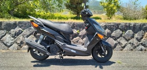 SYM ジェットパワー125インジェクション　原付二種　PCX　アドレス　リード