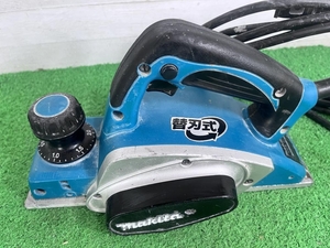 015●おすすめ商品●マキタ makita 82mm電気カンナ KP0800A