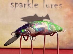 ハンドメイドミノーsparklelures 影光50Sシンキング2.7gアワビ貼り蛍光部分夜光仕様　イチオシ！