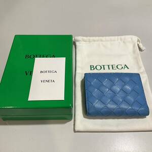 BOTTEGA VENETA ボッテガヴェネタ 財布 二つ折り財布 マキシイントレチャート blue ブルー 685145