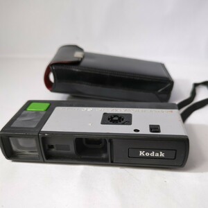 Kodak Pocket INSTAMATIC 30 CAMERA コンパクトカメラ 