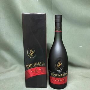 未開栓　REMY MARTIN レミーマルタン VSOP ブランデー　箱付き　古酒　 コニャック FINE CHAMPAGNE