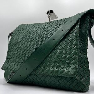 【A4収納/美品】 BOTTEGA VENETA ボッテガヴェネタ メッセンジャーバッグ ショルダー メンズ ビジネス イントレチャート 斜め掛け グリーン