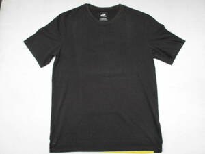 Nike Sports Wear Tシャツ　ナイキ スポーツウェア size M