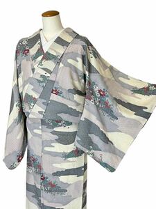 小紋 袷着物 着物 きもの カジュアル着物 リサイクル着物 kimono 中古 仕立て上がり 身丈159.5cm 裄丈63cm