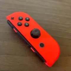 純正 Nintendo Switch Joy-Con ネオンレッド／Ｒ